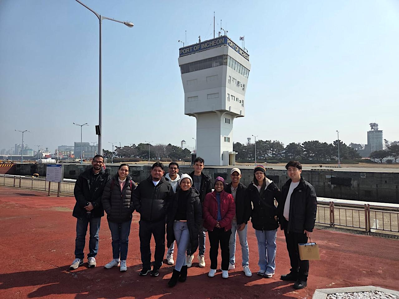 Delegación panameña visita el Puerto de Incheon, Corea del Sur